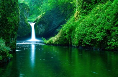 风景自然风光意境炎炎夏日青山绿水瀑布高清壁纸