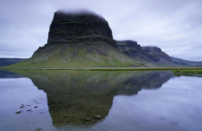 风景自然风光山峰湖泊冰岛高清壁纸