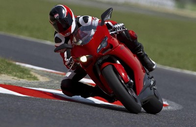 体育Ducati杜卡迪超级摩托车宽屏摩托车高清壁纸